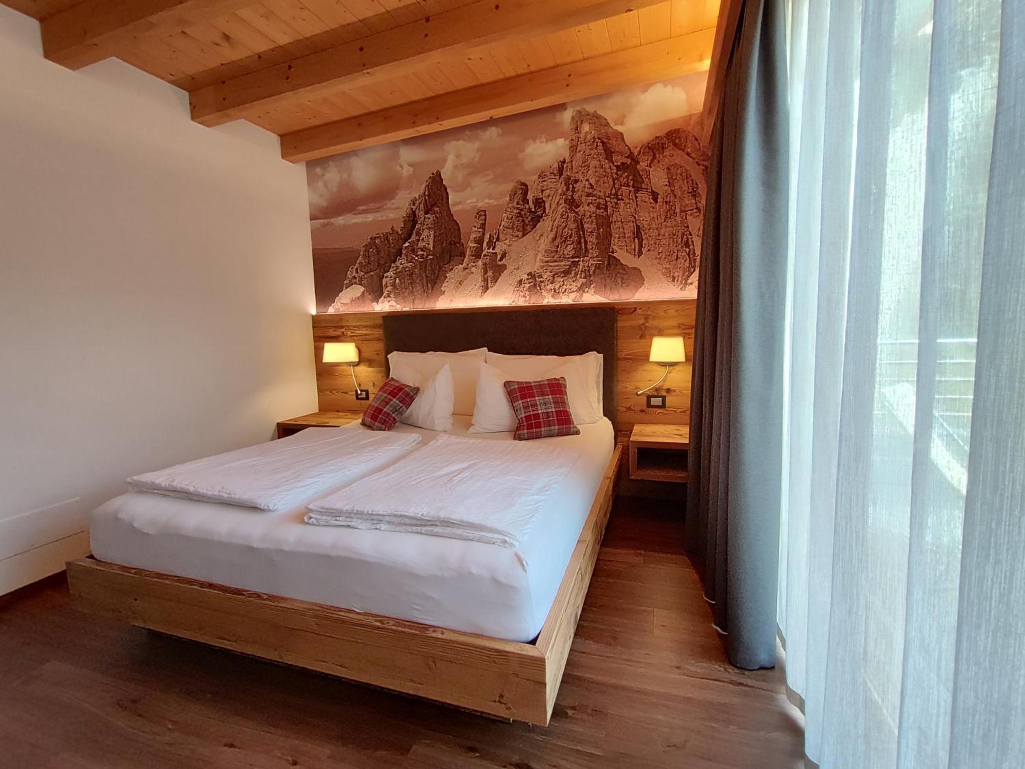 Dolomites B&B - Suites, Apartments And Spa Tesero Exterior photo